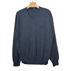 Murano Extra Fine Merino Wool Vneck Sweater Grey Size Large